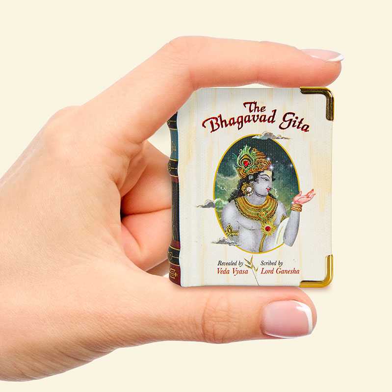Bhagavad Gita Book - A8 Size Wooden Boxed Edition