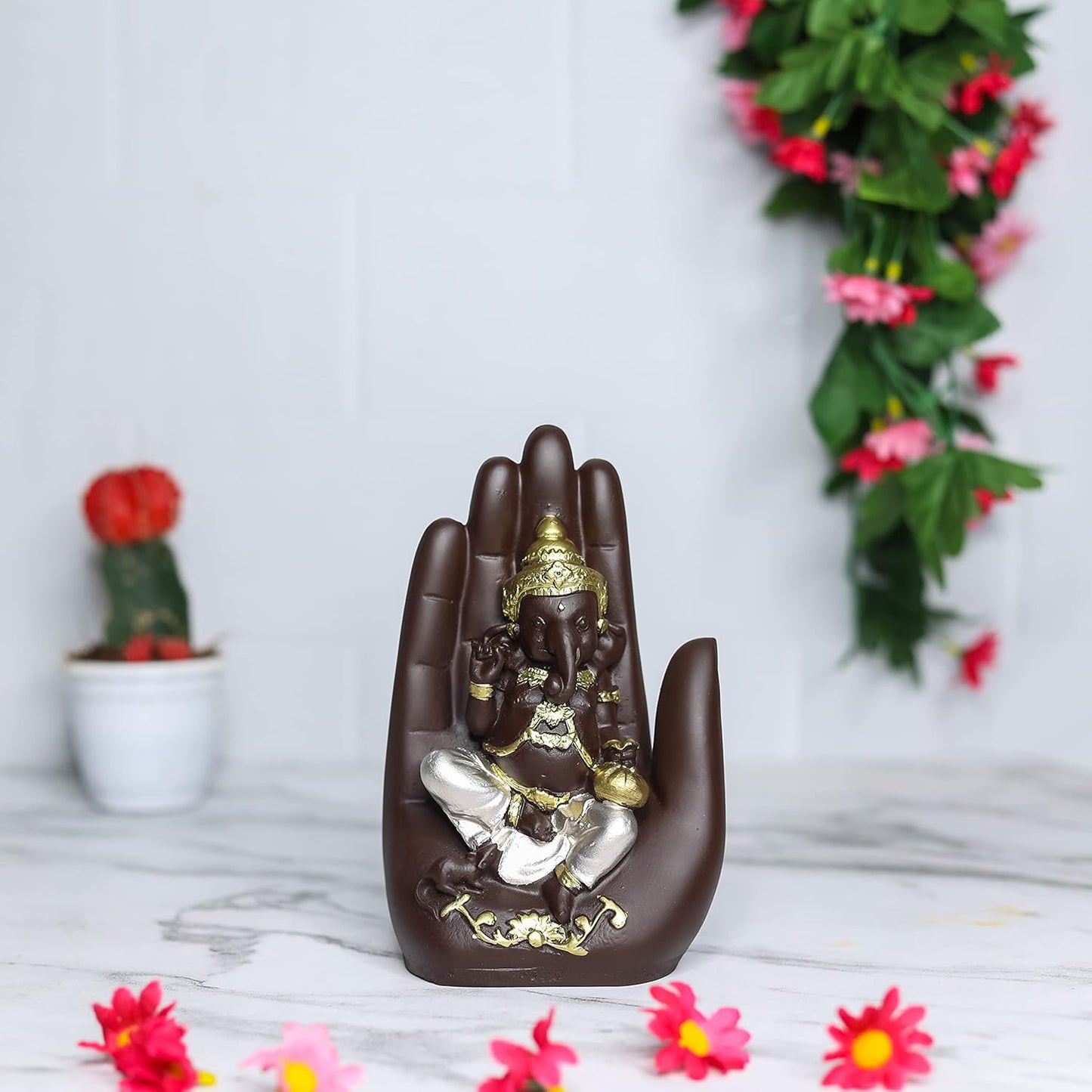 Rgyan Ganesha Idol in Blessing Hand Design(Palm ganesh) for home