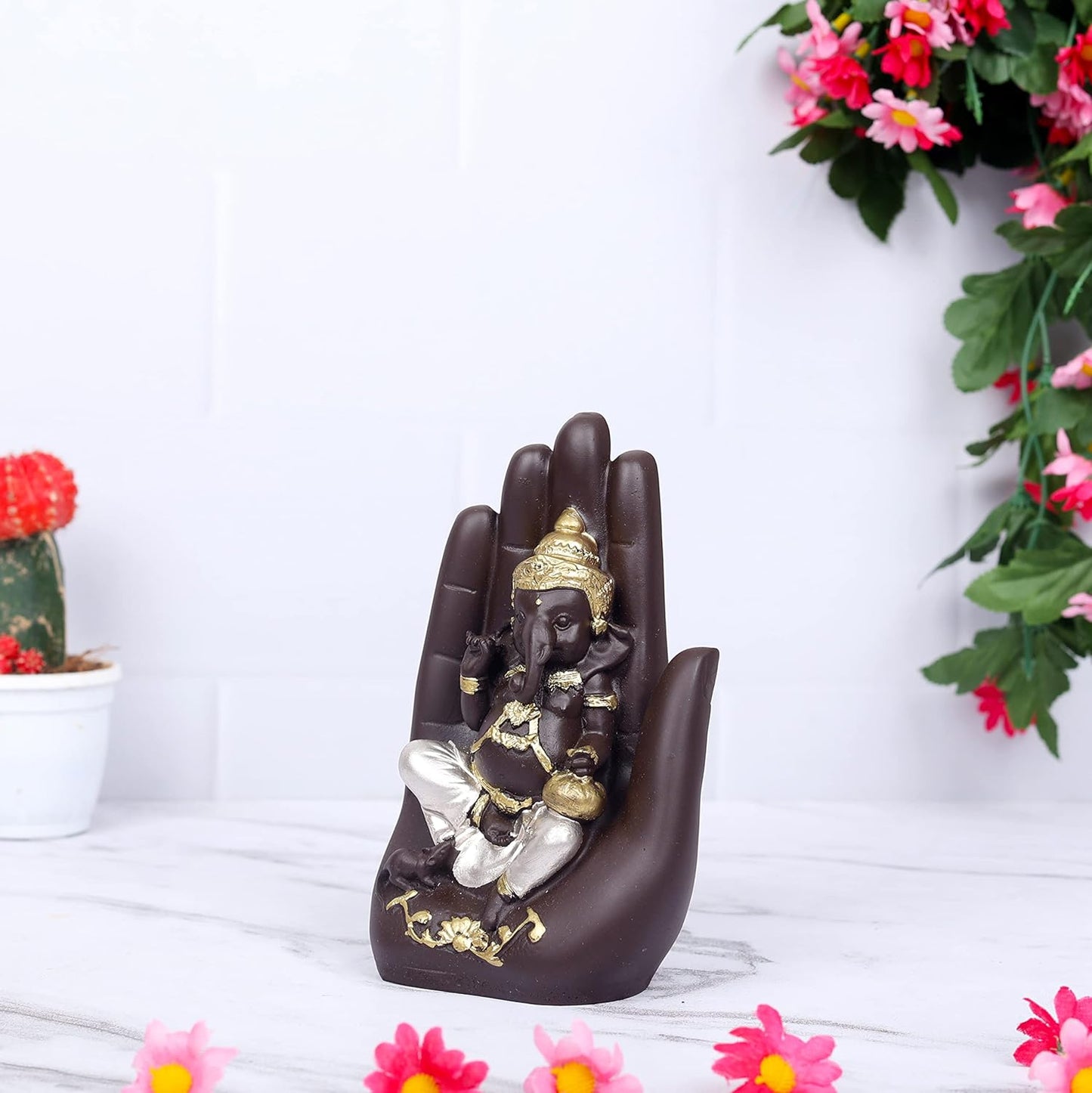 Rgyan Ganesha Idol in Blessing Hand Design(Palm ganesh) for home